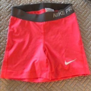 Nike Pro